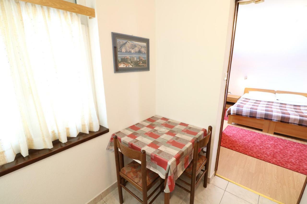 Apartments & Room Jagoda Baska  Exterior photo